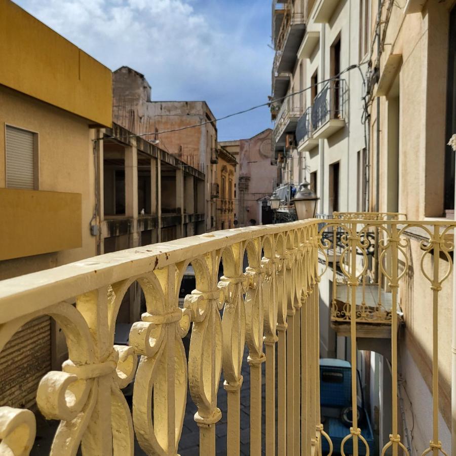 The Holiday House - Arricriati Trapani Exterior foto